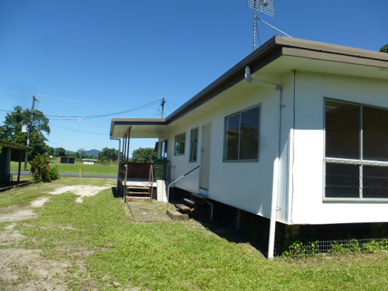 Real Estate in Mirriwinni