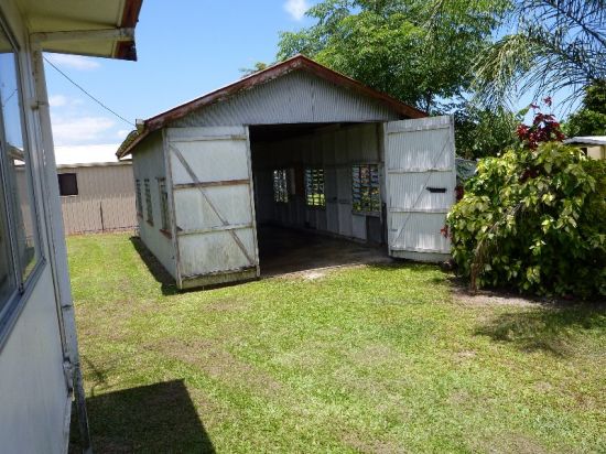 Real Estate in Mirriwinni