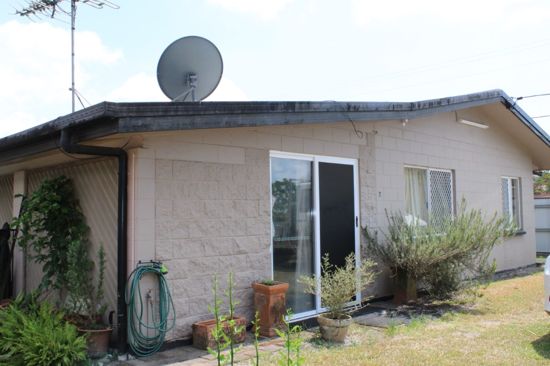 Property For Sale in Mirriwinni