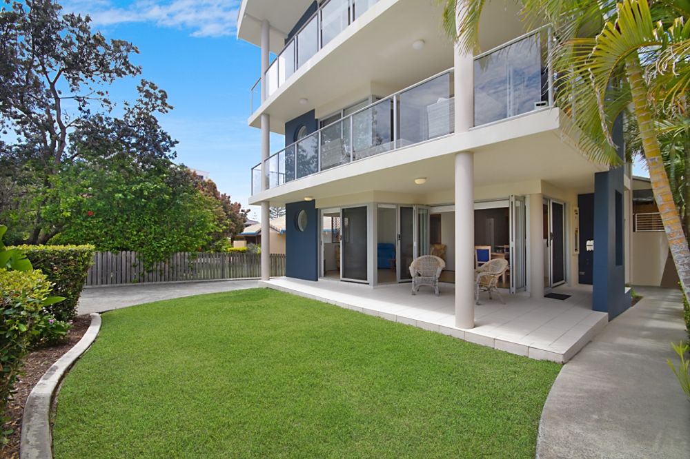 Belinda Trotman & Brittney Nicholls