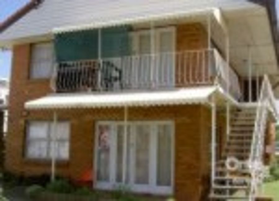 Real Estate in Clontarf Beach