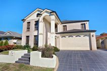 Property in Stanhope Gardens - Sold for $871,000