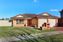 Property in Kellyville Ridge - Sold for $800,000