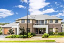 Property in The Ponds - Sold for $1,700,000