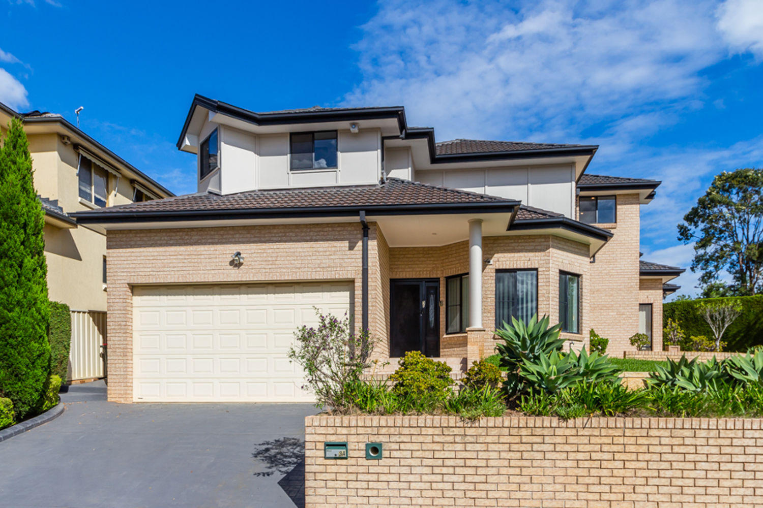 Property in Bella Vista - Leased