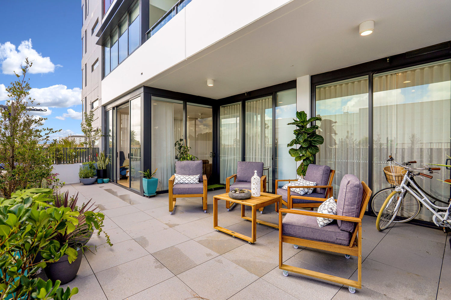 Property in Norwest - DEPOSIT TAKEN IN 24 HRS BY AMANDA TAKET !!