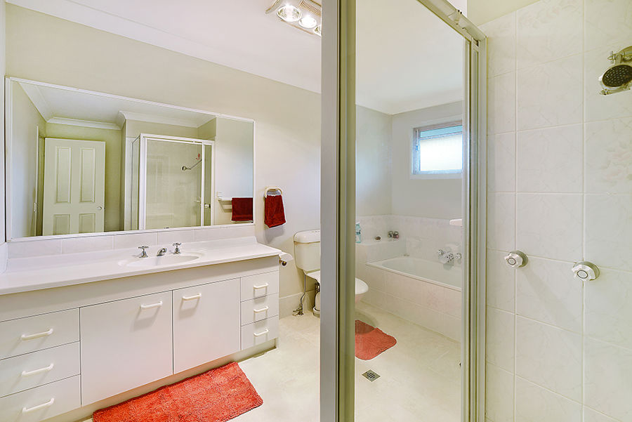 Real Estate in Burleigh Waters