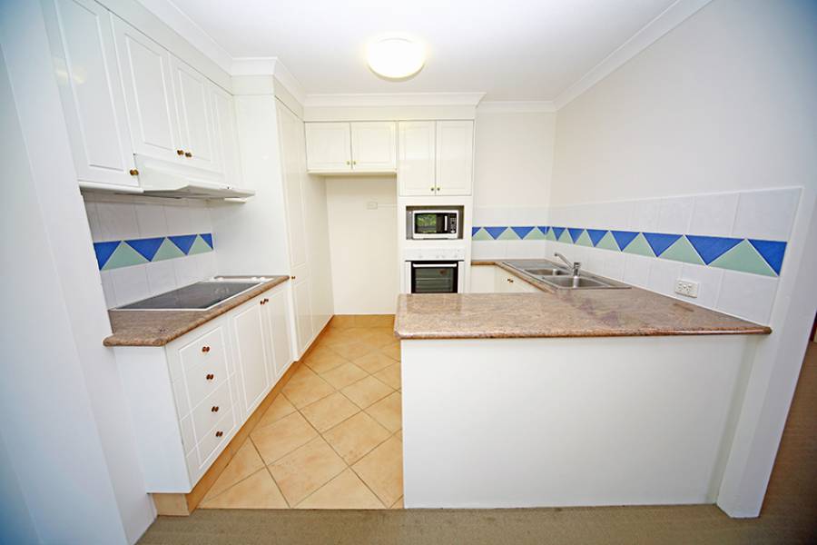 Real Estate in Nobby Beach