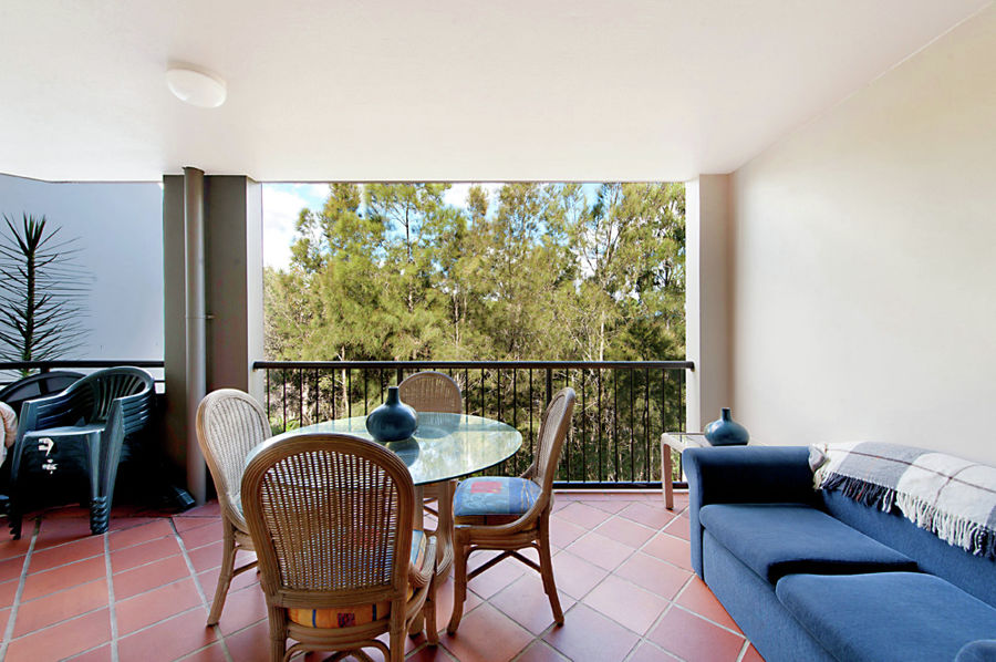 Nobby Beach real estate Sold