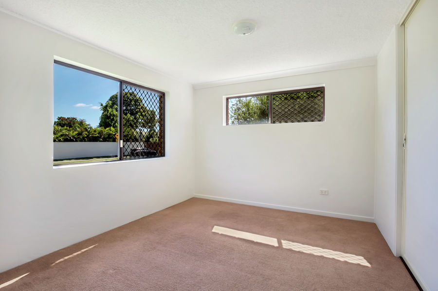 Real Estate in Mermaid Waters