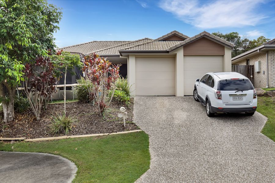 Real Estate in Pacific Pines