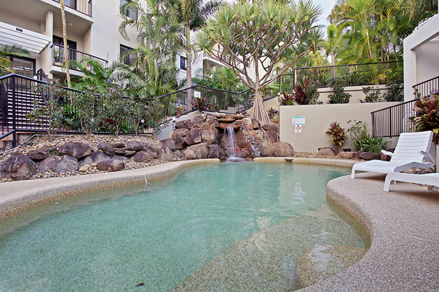 Real Estate in Nobby Beach