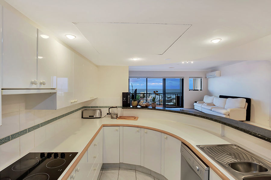 Real Estate in Nobby Beach