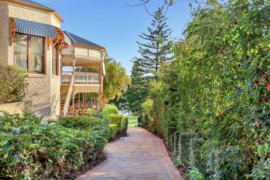 Real Estate in Ashmore