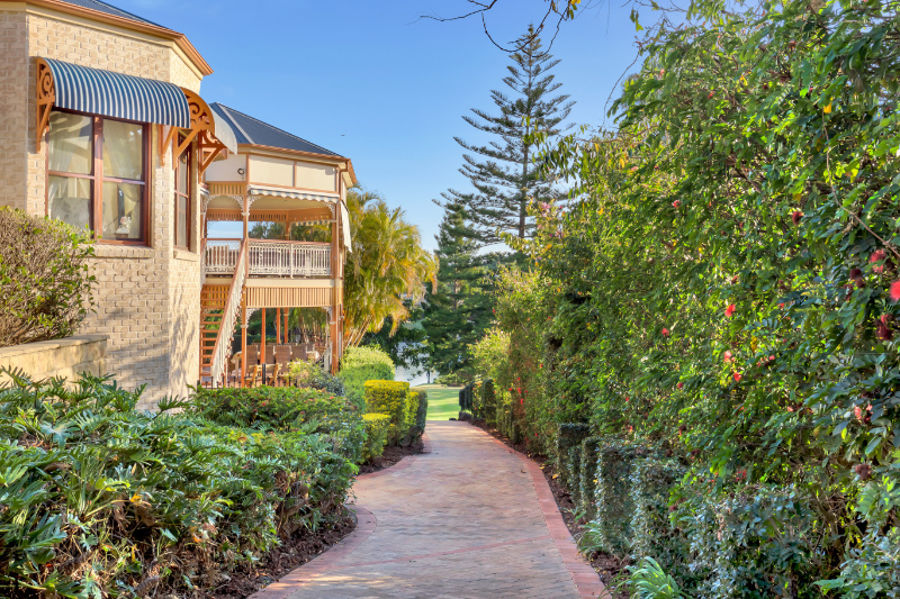 Real Estate in Ashmore