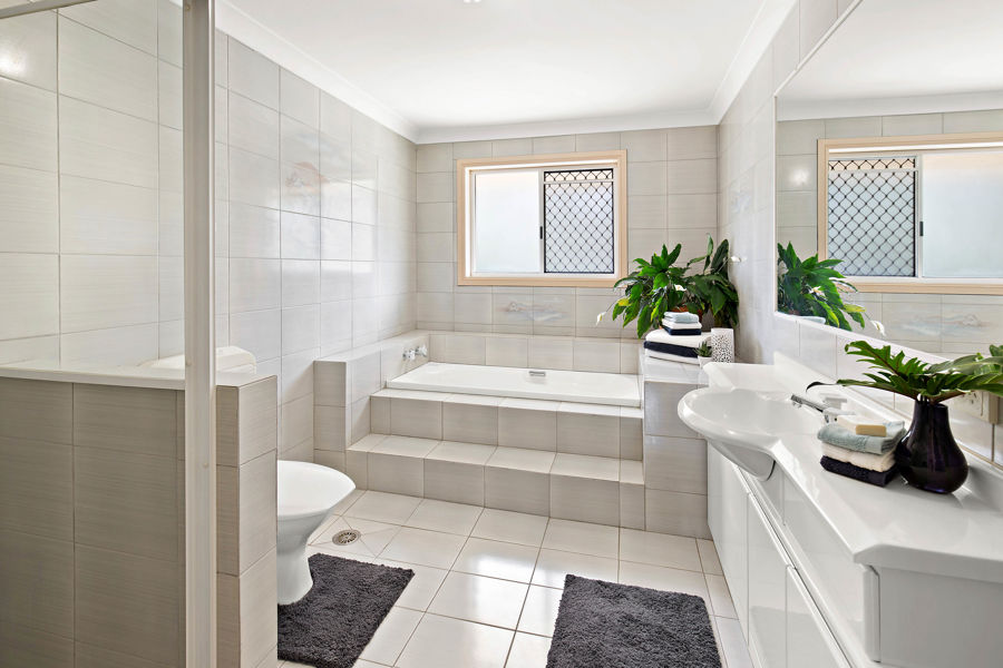 Real Estate in Molendinar