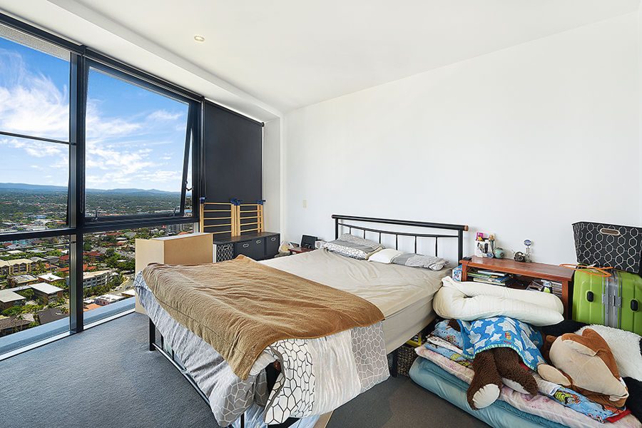 Real Estate in Surfers Paradise