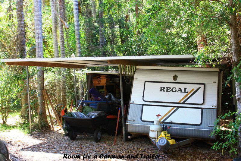 Real Estate in Valla