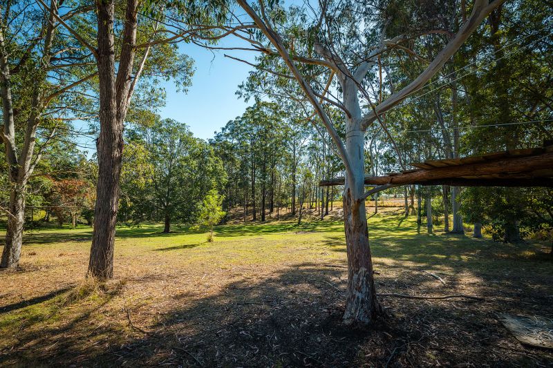 Real Estate in Valla