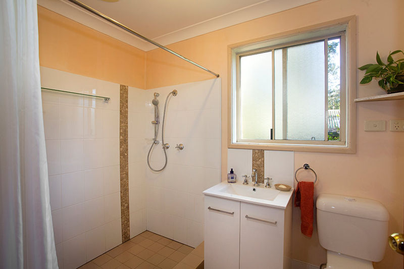 Real Estate in Valla