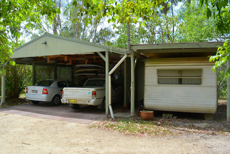 Real Estate in Valla