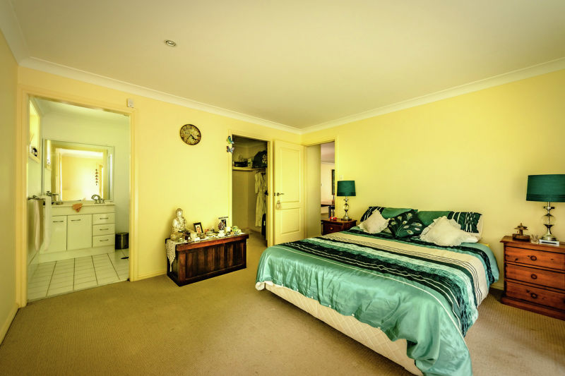 Real Estate in Valla Beach