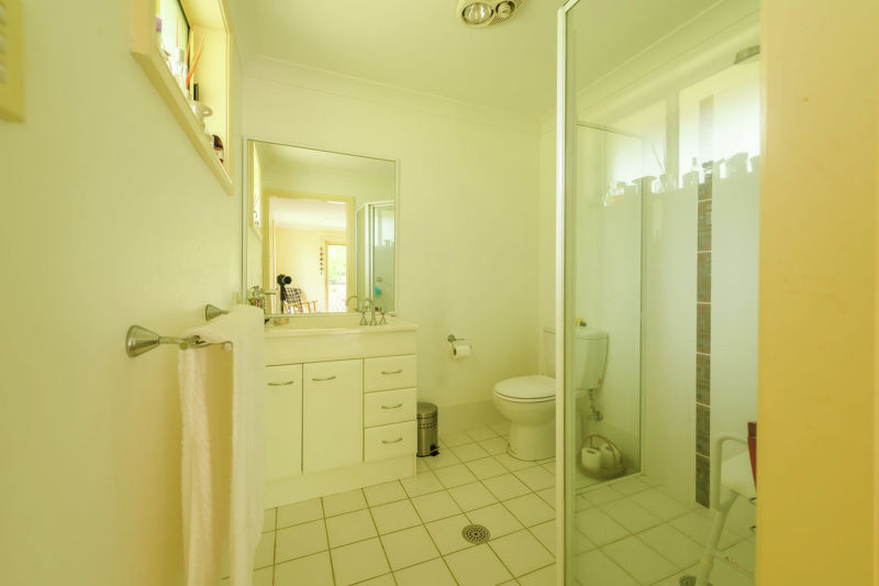 Real Estate in Valla Beach