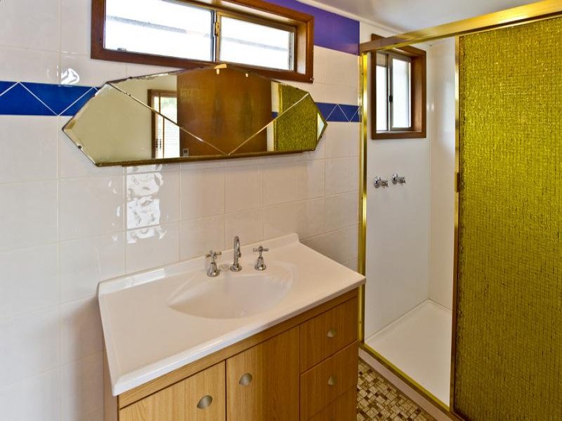 Real Estate in Valla Beach