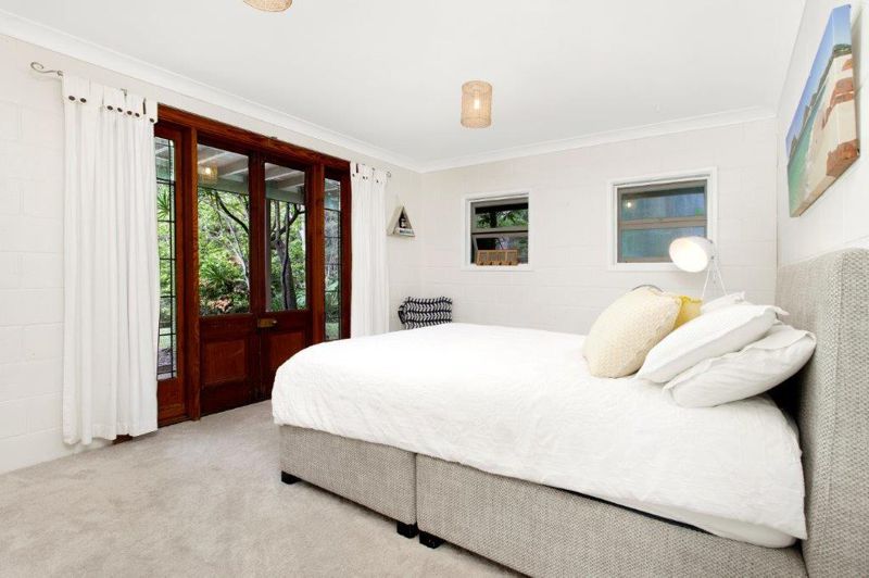 Valla real estate Sold