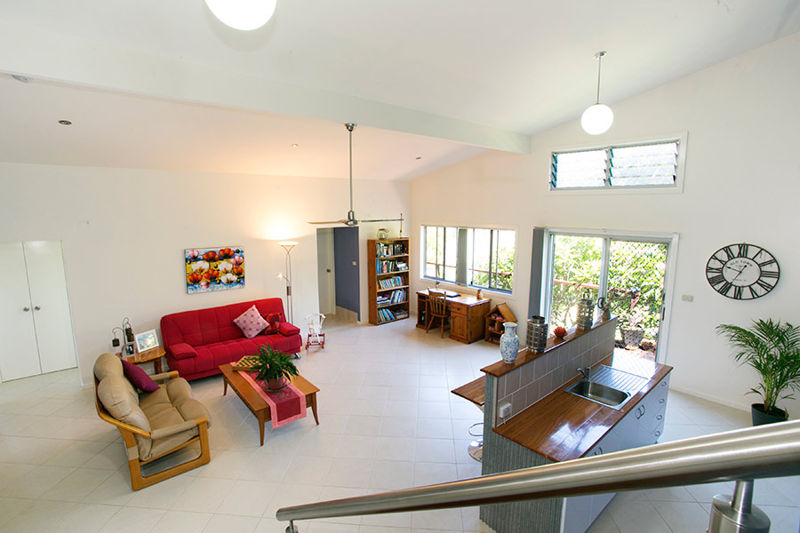 Real Estate in Valla Beach