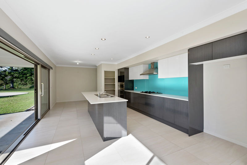 Real Estate in Valla