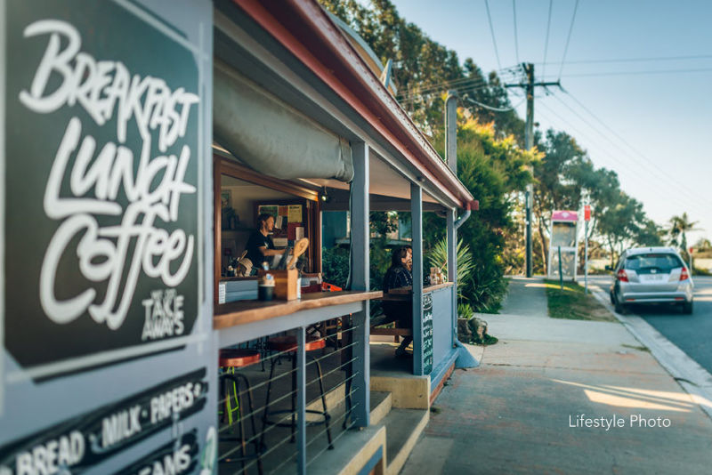 Real Estate in Valla Beach