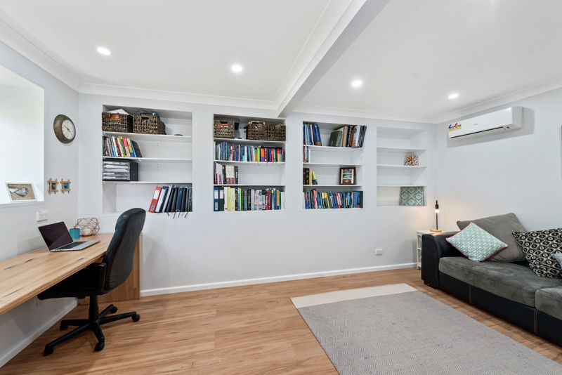 Real Estate in Valla Beach