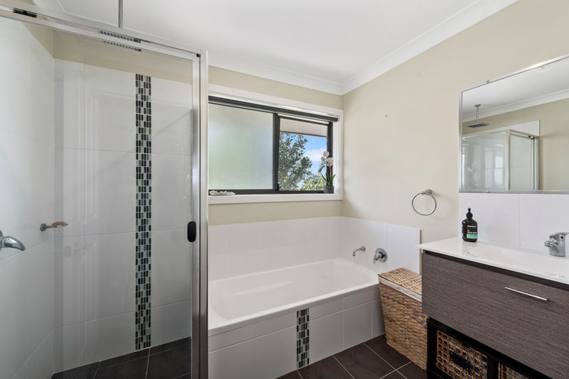 Real Estate in Valla Beach