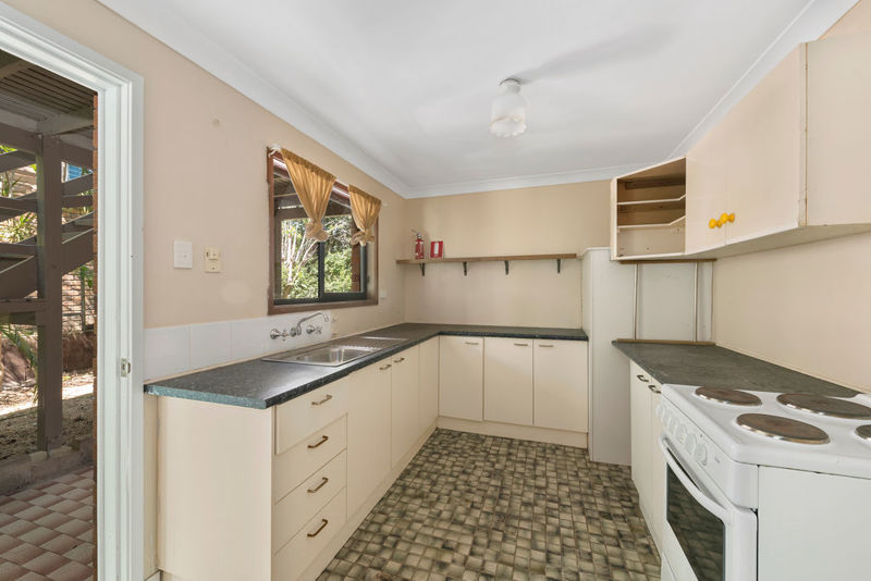 Valla Beach Properties Leased