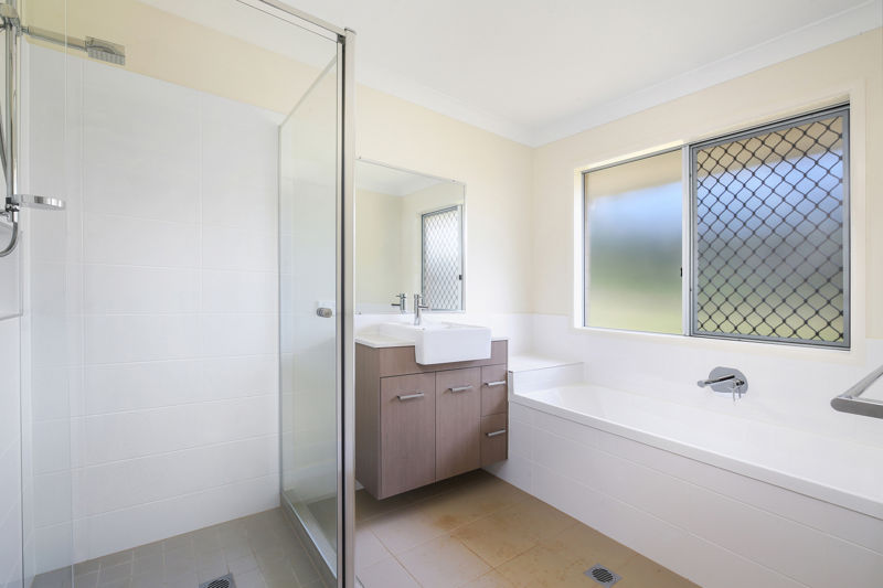 Real Estate in North Macksville