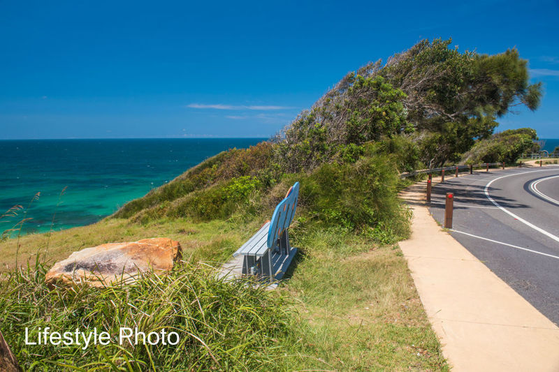 Real Estate in Valla Beach