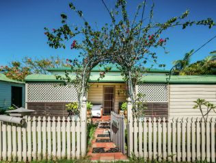 Property in Urunga - Leased