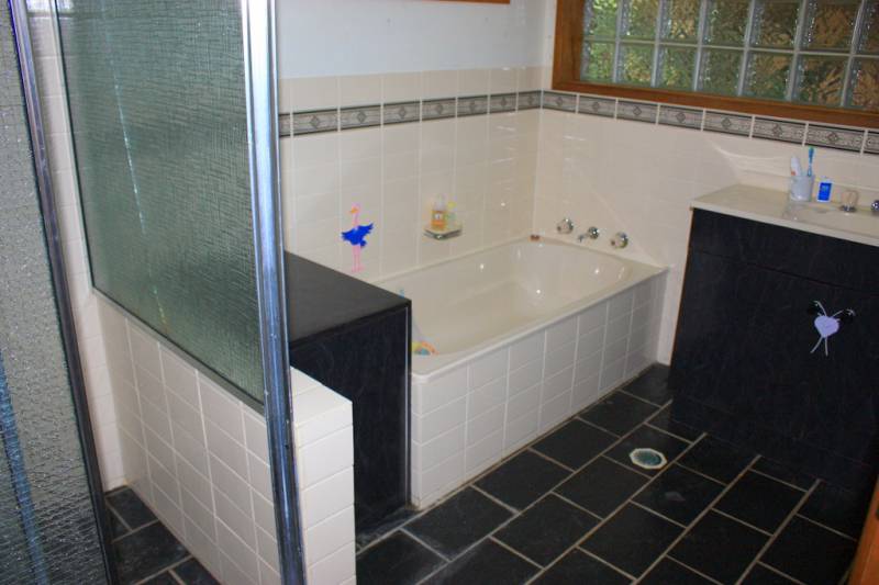 Real Estate in Valla Beach