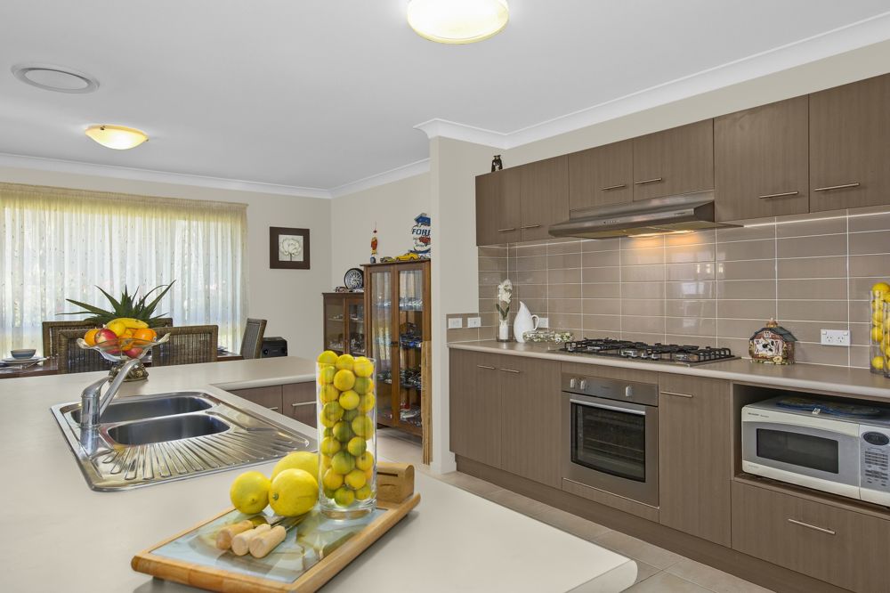 22 Yellow Rose Terrace, Hamlyn Terrace, NSW 2259