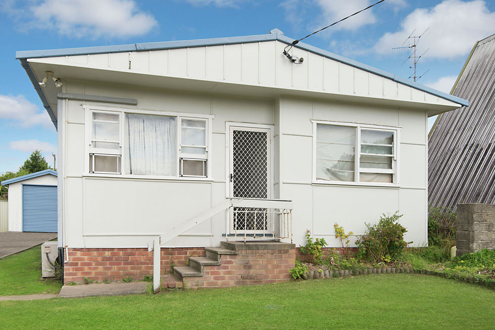 2 Vena Avenue, Gorokan, NSW 2263