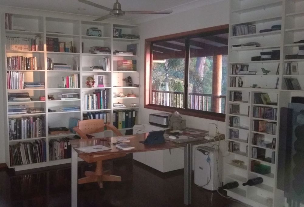 Office nook with inbuilts