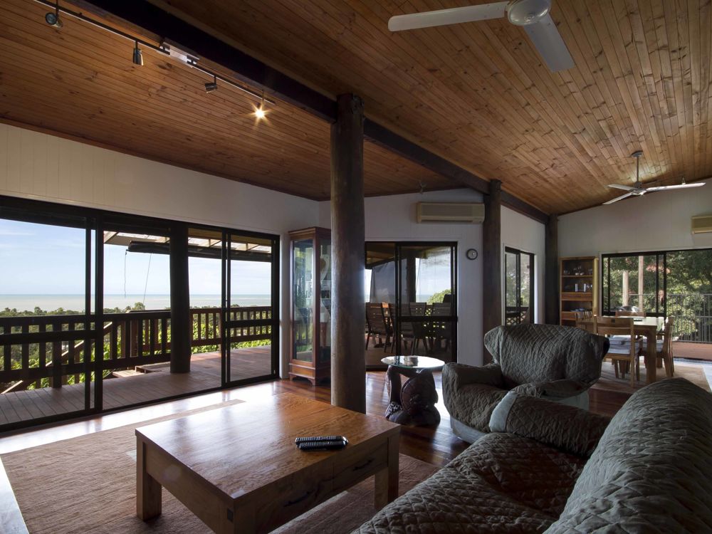 Spacious living dining area