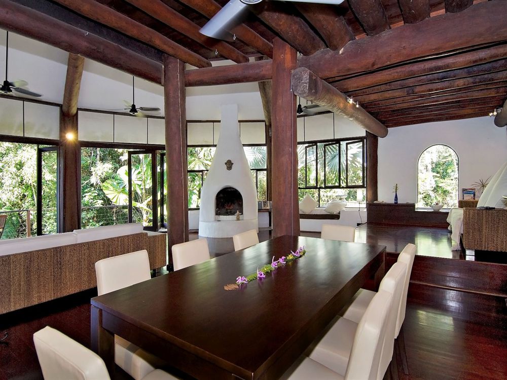 Fully furnished rainforest retreat