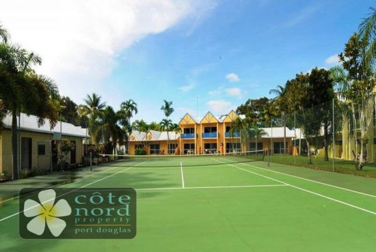 Unit overlooks tennis court and has a sunny aspect