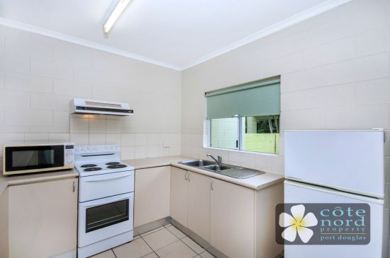 Refurbished kitchen, selfcontained unit for sale