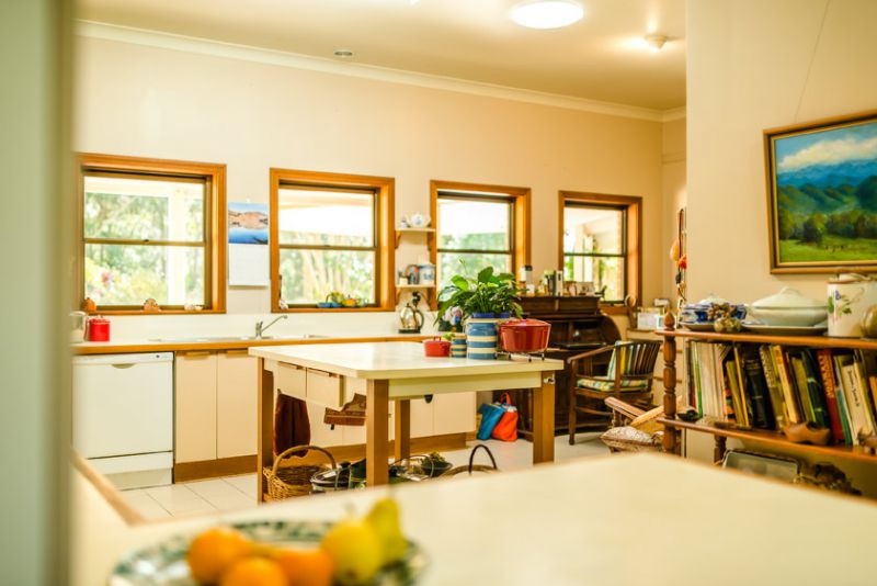 Real Estate in Valla