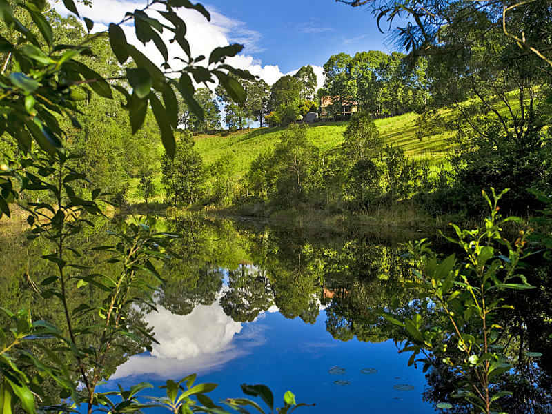 Real Estate in Valla