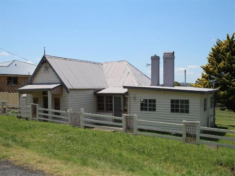 Tenterfield real estate Sold