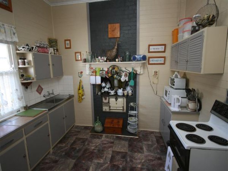 Tenterfield real estate Sold